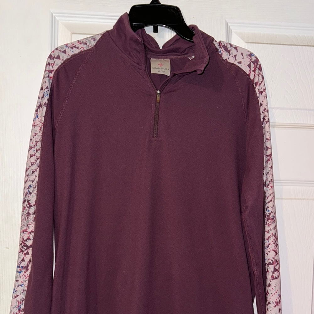 3/$30 Shambhala Women's Maroon Long Sleeve Top